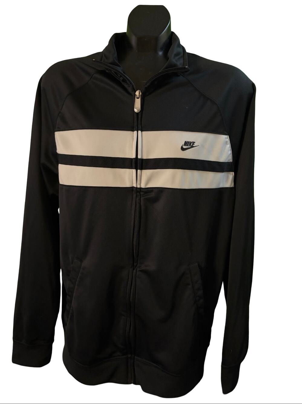 Nike Track Jacket Men’s Large Black White Full Zip Embroidered Swoosh